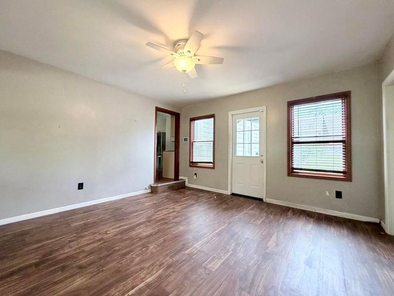 121 S Southampton Avenue, Columbus, OH 43204 Photo 29