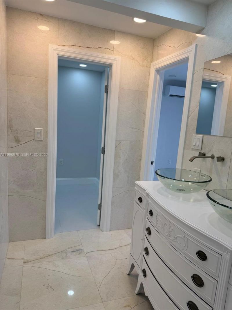 Please Call For Address, Unit 2, Hollywood, FL 33020 Photo