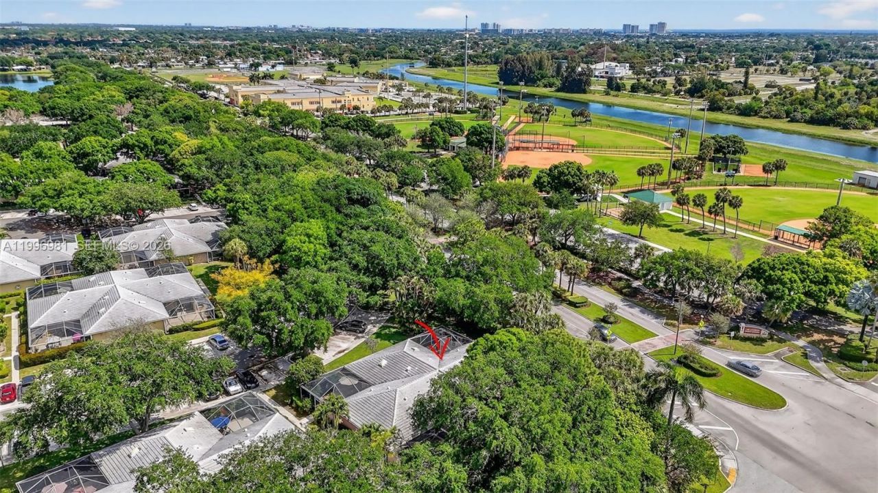102 Sun Terrace Ct, Palm Beach Gardens, FL 33403 Photo