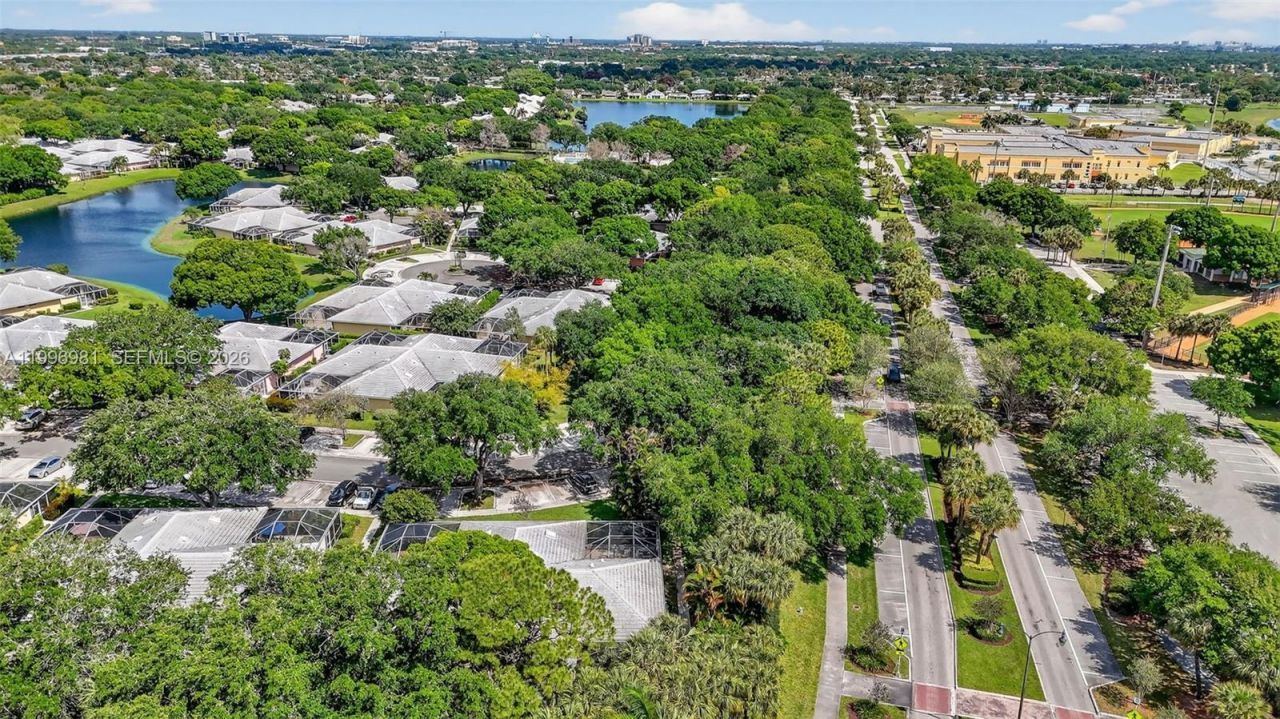 102 Sun Terrace Ct, Palm Beach Gardens, FL 33403 Photo