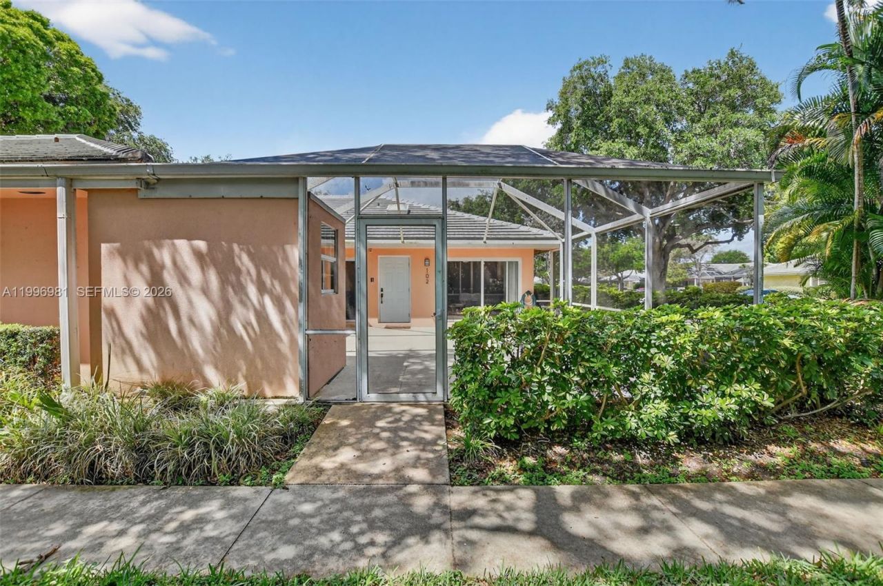 102 Sun Terrace Ct, Palm Beach Gardens, FL 33403 Photo