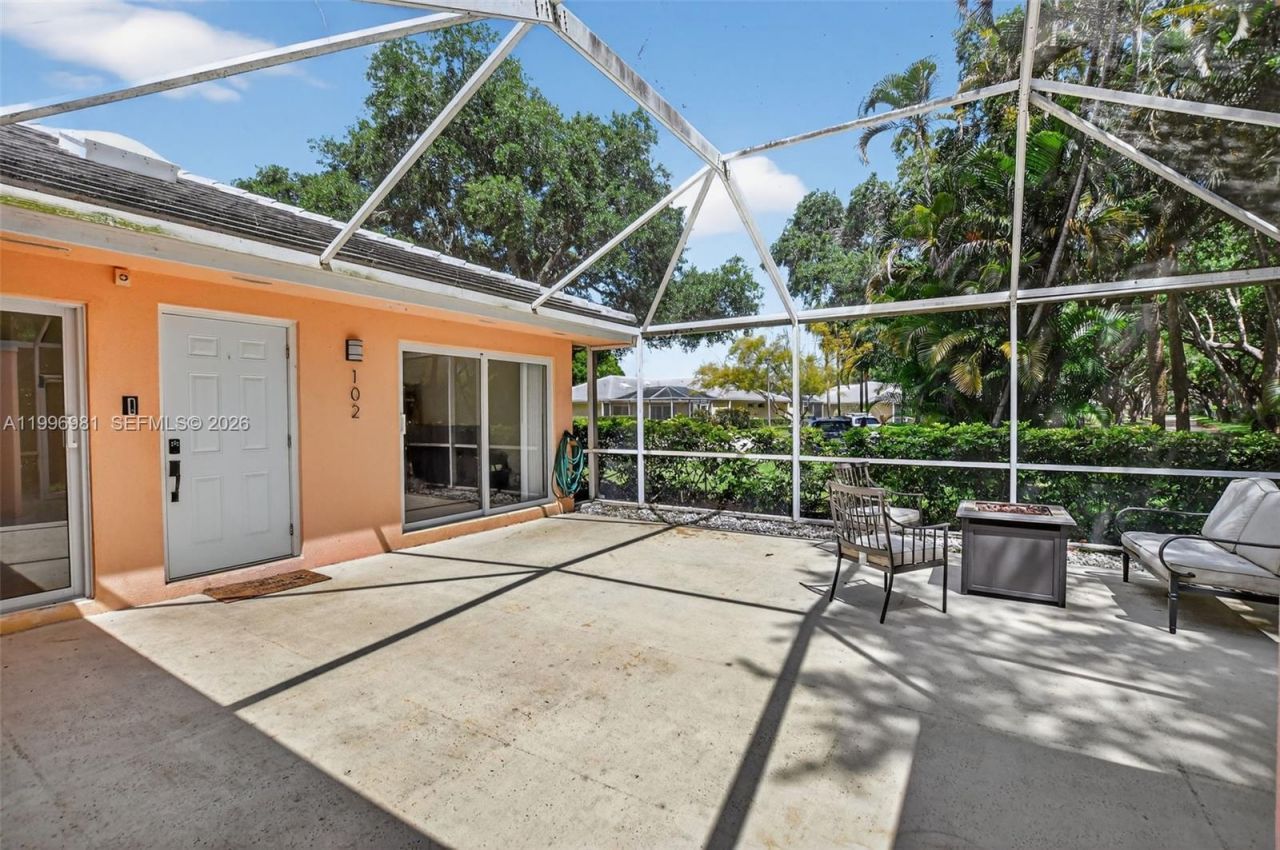 102 Sun Terrace Ct, Palm Beach Gardens, FL 33403 Photo
