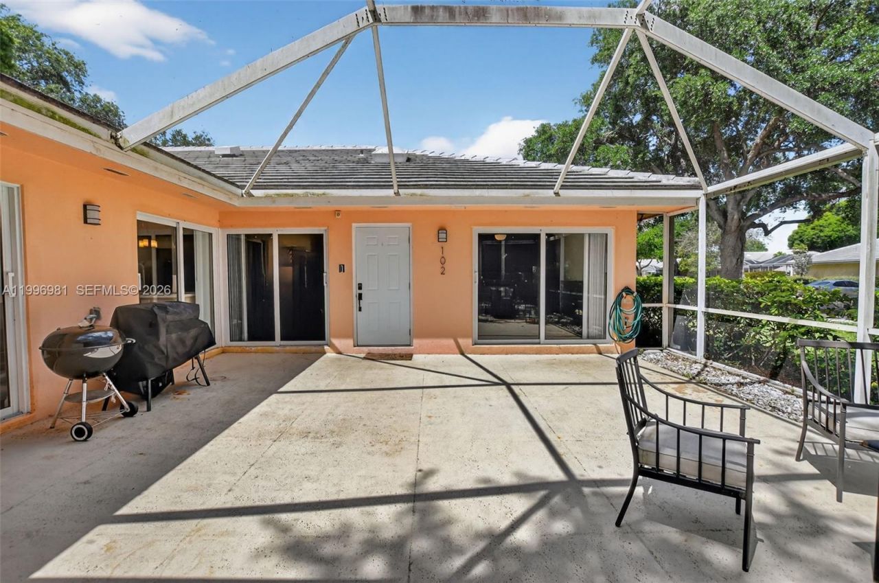 102 Sun Terrace Ct, Palm Beach Gardens, FL 33403 Photo