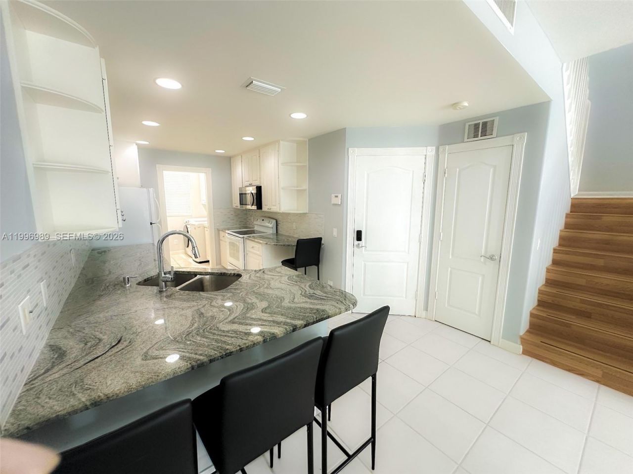 197 Santa Barbara Way, Palm Beach Gardens, FL 33410 Photo