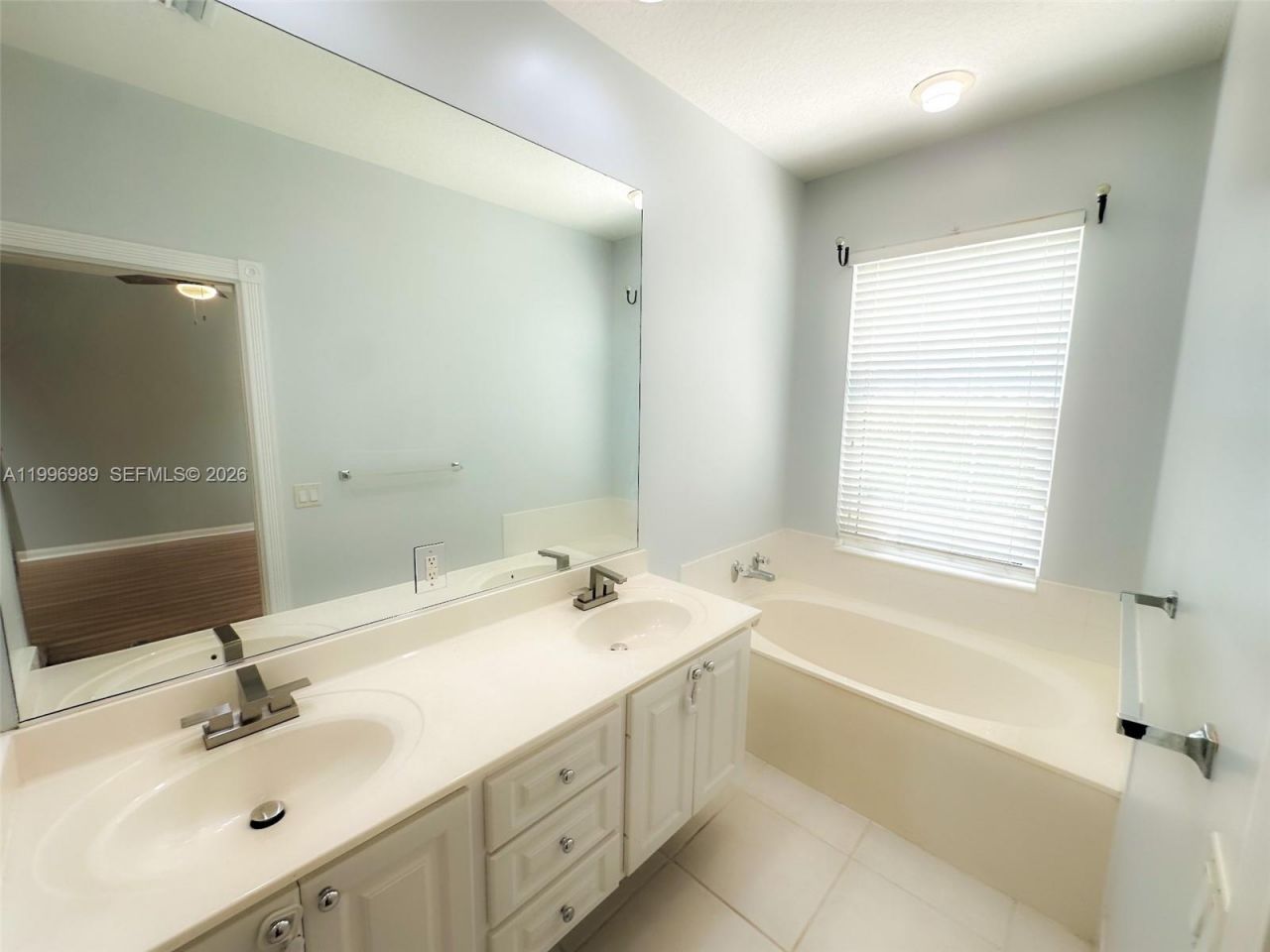 197 Santa Barbara Way, Palm Beach Gardens, FL 33410 Photo