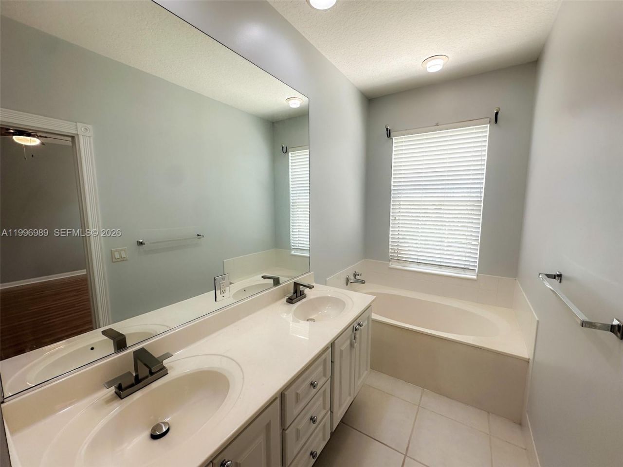 197 Santa Barbara Way, Palm Beach Gardens, FL 33410 Photo