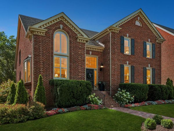 203 Kensington Park, Nashville, TN 37215