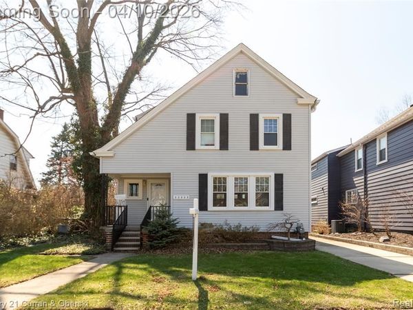 22223 Military Street, Dearborn, MI 48124