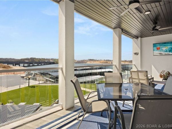 1055 Topsider Lane, Unit 212, Osage Beach, MO 65065