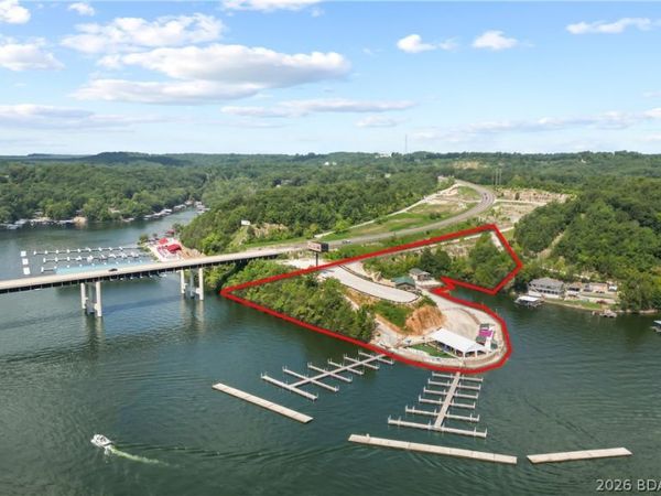 199 Wharf Place, Camdenton, MO 65020