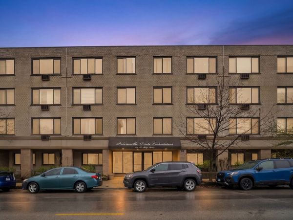 6060 N Ridge Avenue, Unit 4E, Chicago, IL 60660