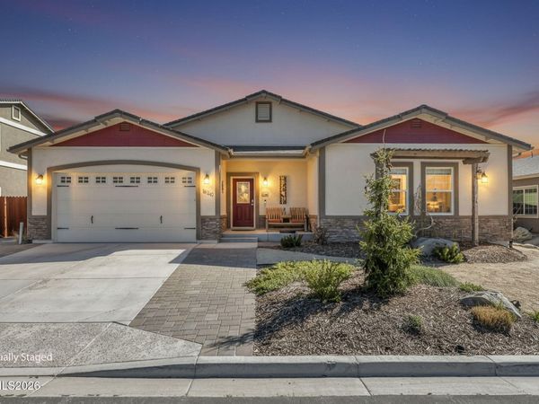 18760 Gray Hills Court, Reno, NV 89508