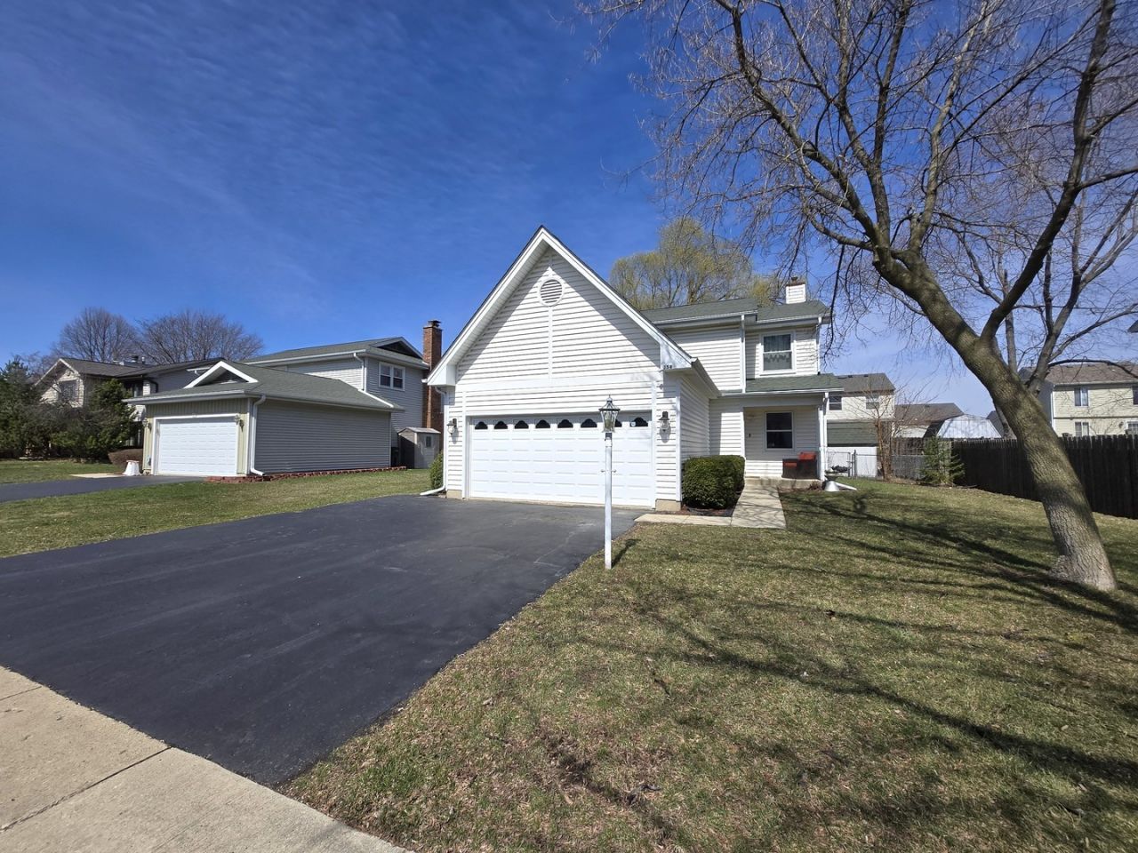 358 Westgate Terrace, Streamwood, IL 60107 Main Photo