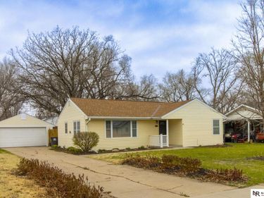 10811 N 140th Street , Waverly, NE 68462