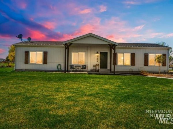 19979 Top Rd, Greenleaf, ID 83626