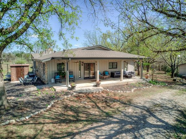 227 Abney SW , Piedmont, OK 73078