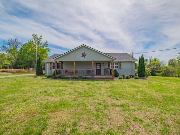 402 Hurricane Grove Rd, Shelbyville, TN 37160