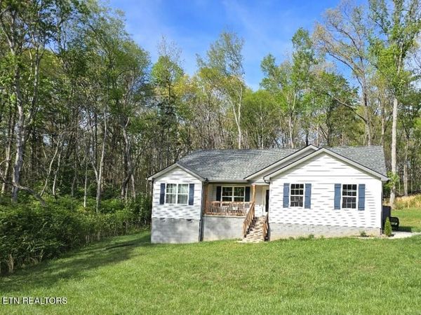 6230 Keck Rd, Knoxville, TN 37912