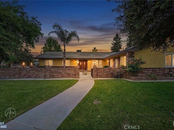 253 E Mckee, Bakersfield, CA 93307