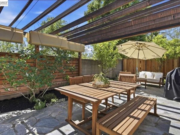 740 Glasgow Cir, Danville, CA 94526