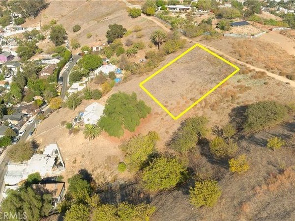 2927 North Thomas, Los Angeles, CA 90031