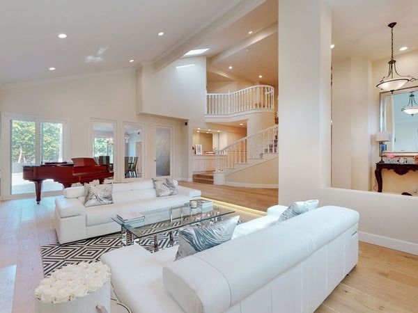 4950 Densmore Avenue, Encino, CA 91436