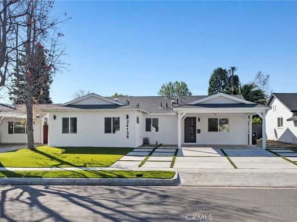24136 Kittridge, West Hills, CA 91307