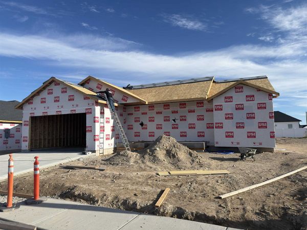 1160 Alpine Dr, Chubbuck, ID 83202