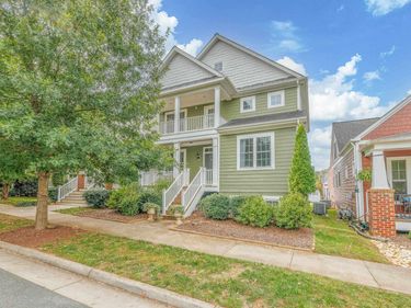 821 COLE ST, Charlottesville, VA 22901