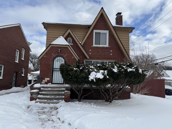 16700 Fenmore Street, Detroit, MI 48235