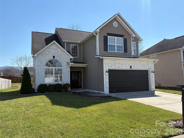 89 Woodfern Road, Fletcher, NC 28732