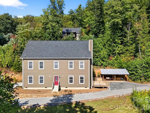 8026 Buck Creek Road , Marion, NC 28752