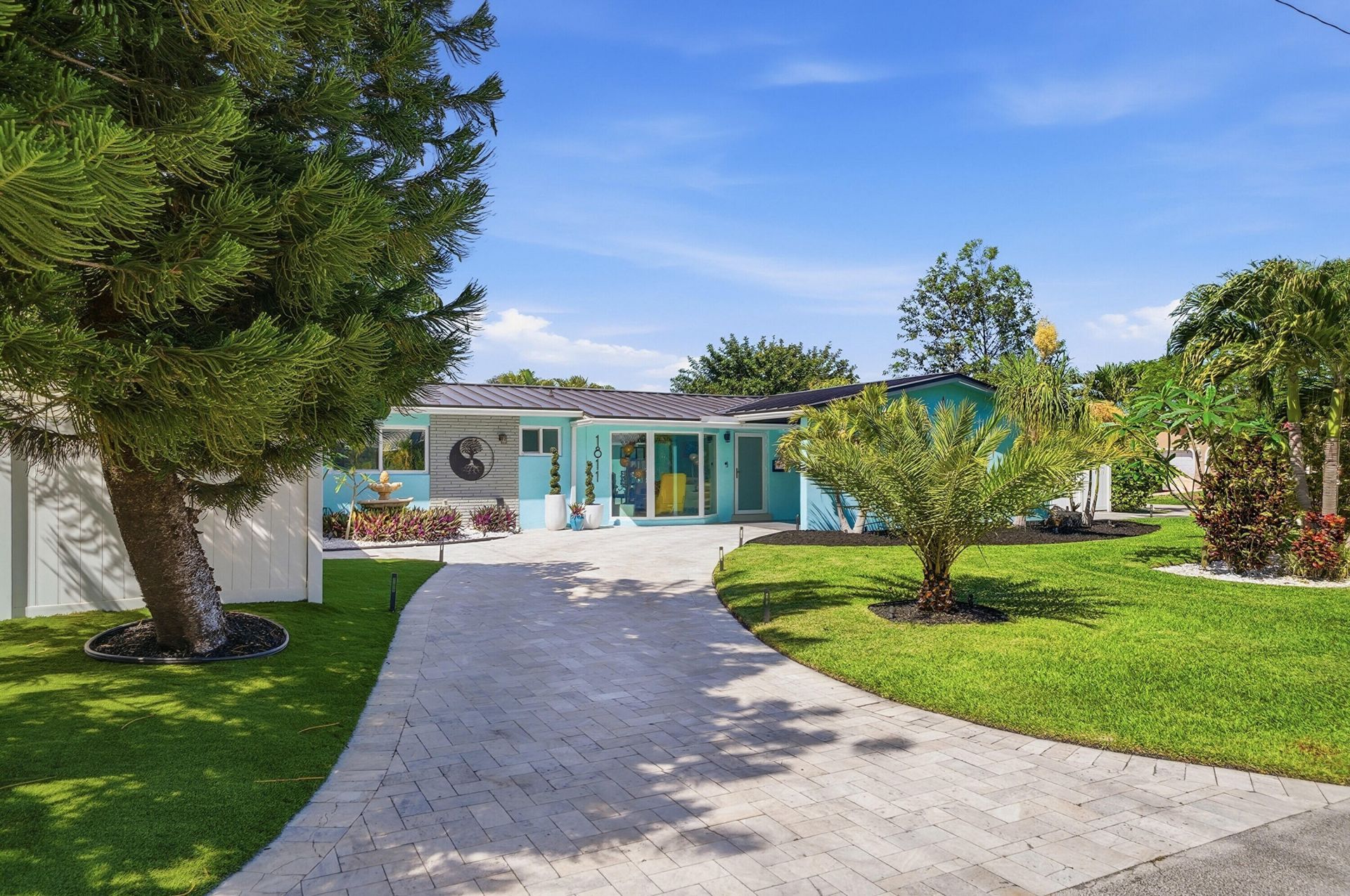 1811 NE 57th Street, Fort Lauderdale, FL 33308 Photo