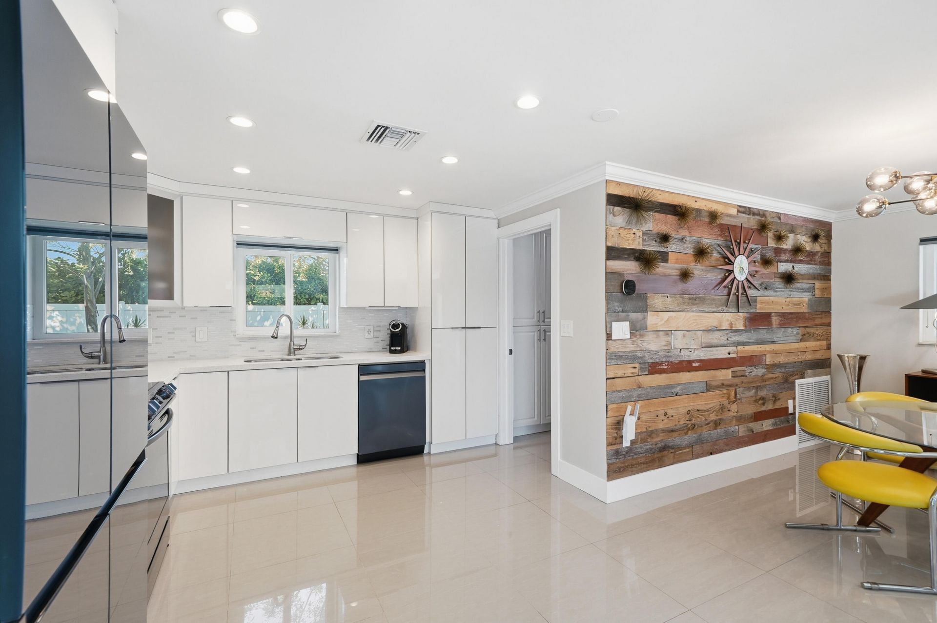 1811 NE 57th Street, Fort Lauderdale, FL 33308 Photo