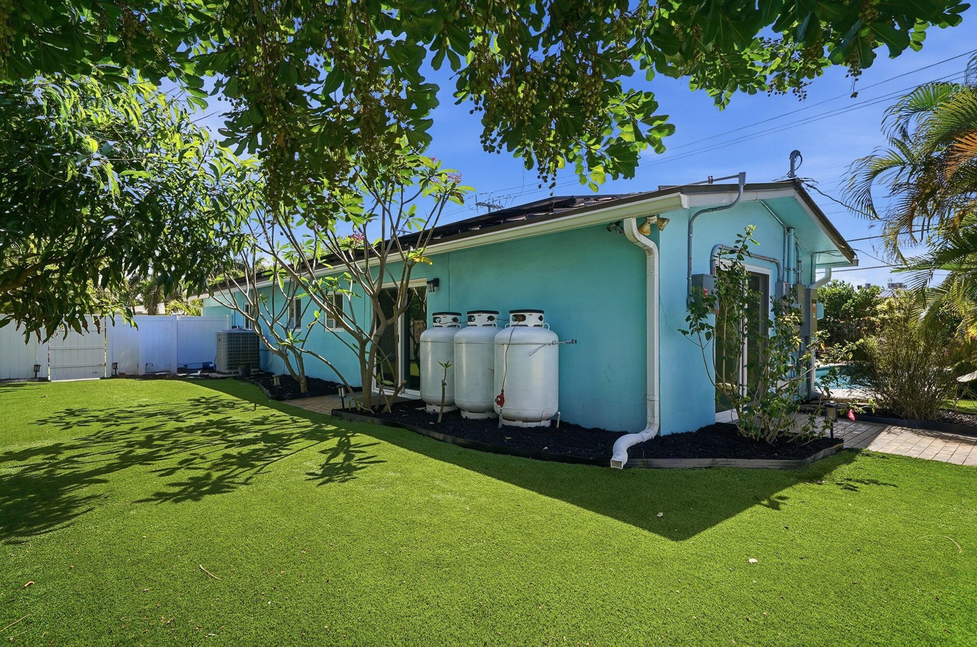 1811 NE 57th Street, Fort Lauderdale, FL 33308 Photo