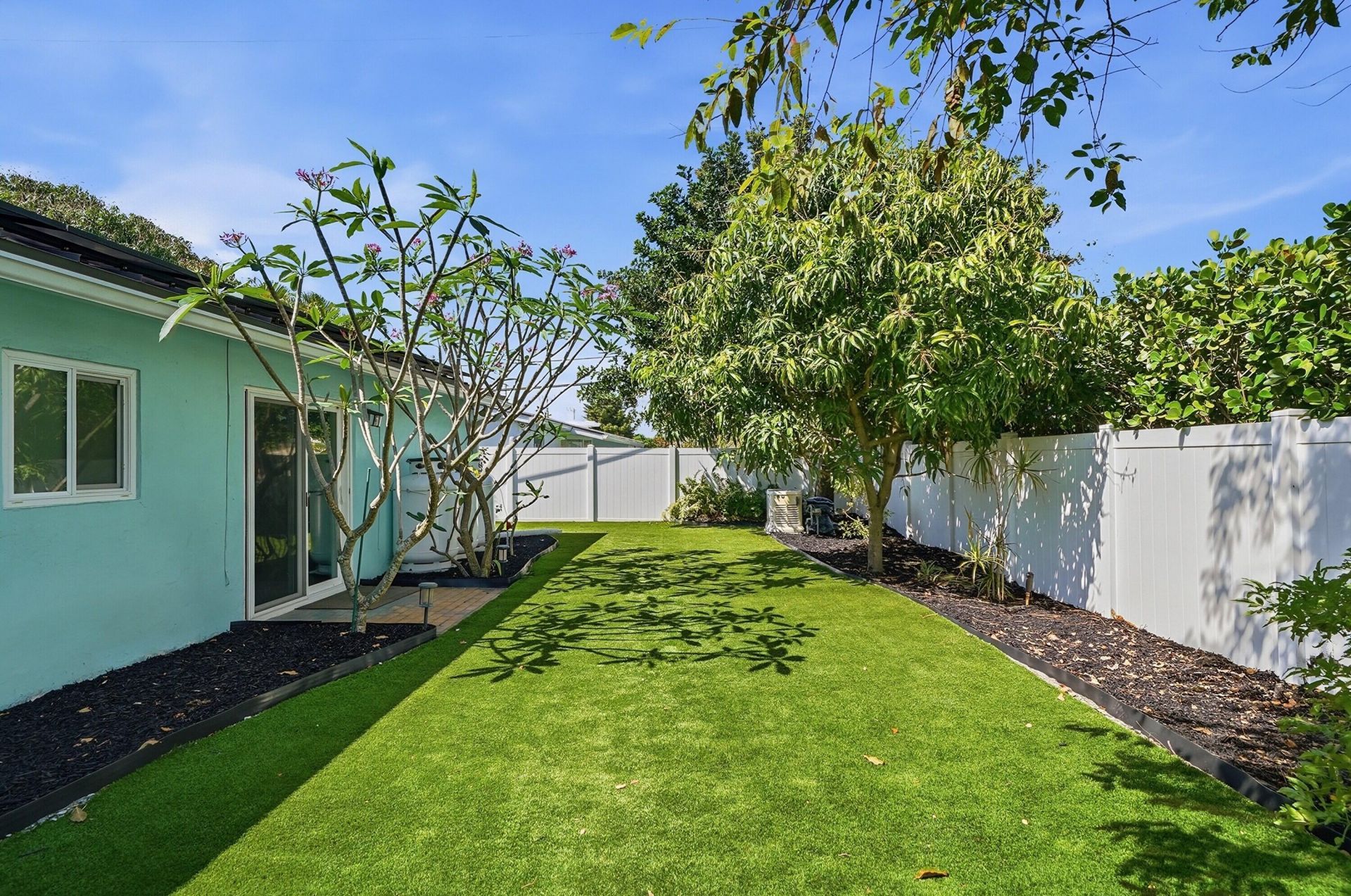 1811 NE 57th Street, Fort Lauderdale, FL 33308 Photo