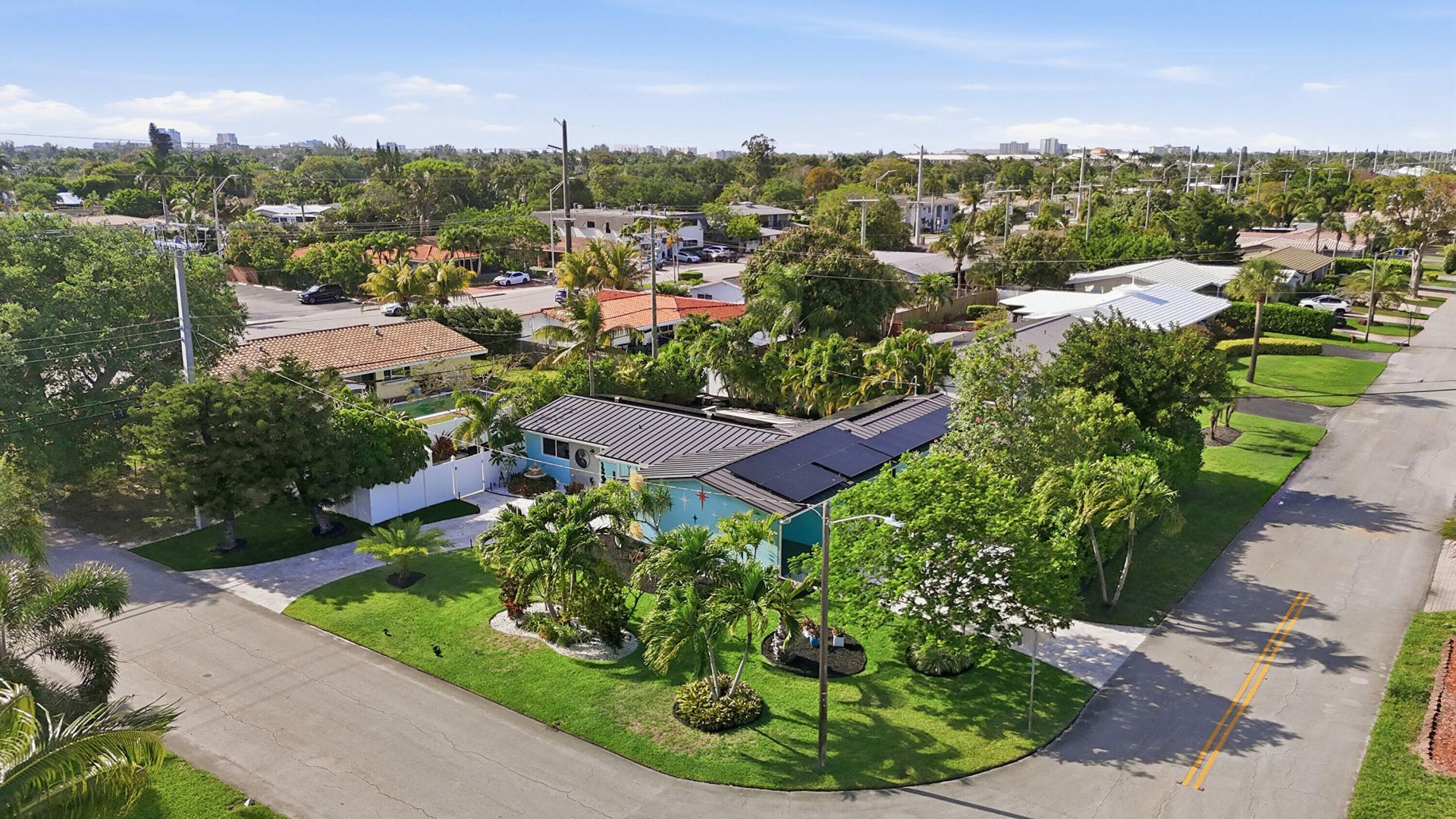 1811 NE 57th Street, Fort Lauderdale, FL 33308 Photo