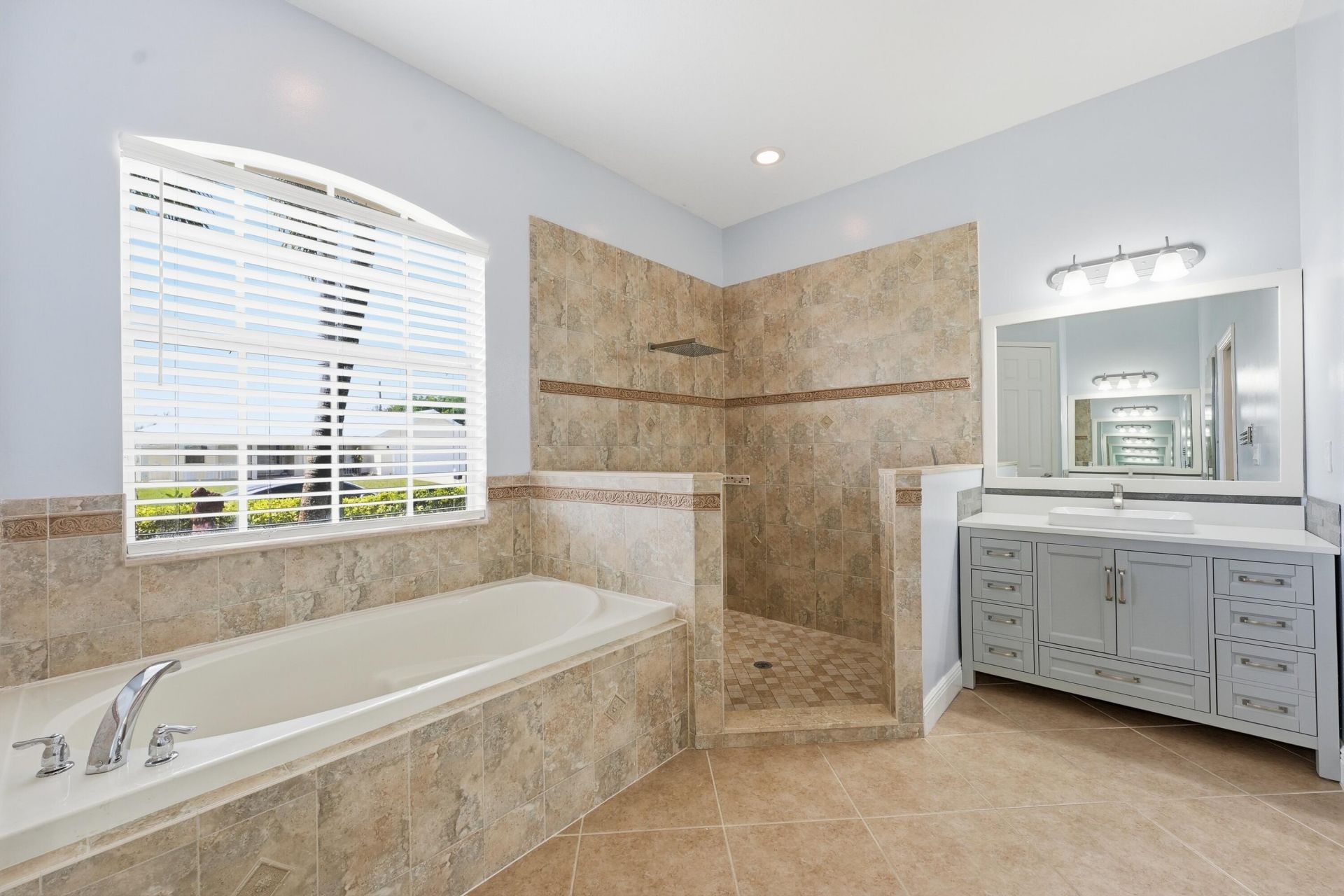 561 SW Prater Avenue, Port Saint Lucie, FL 34953 Photo