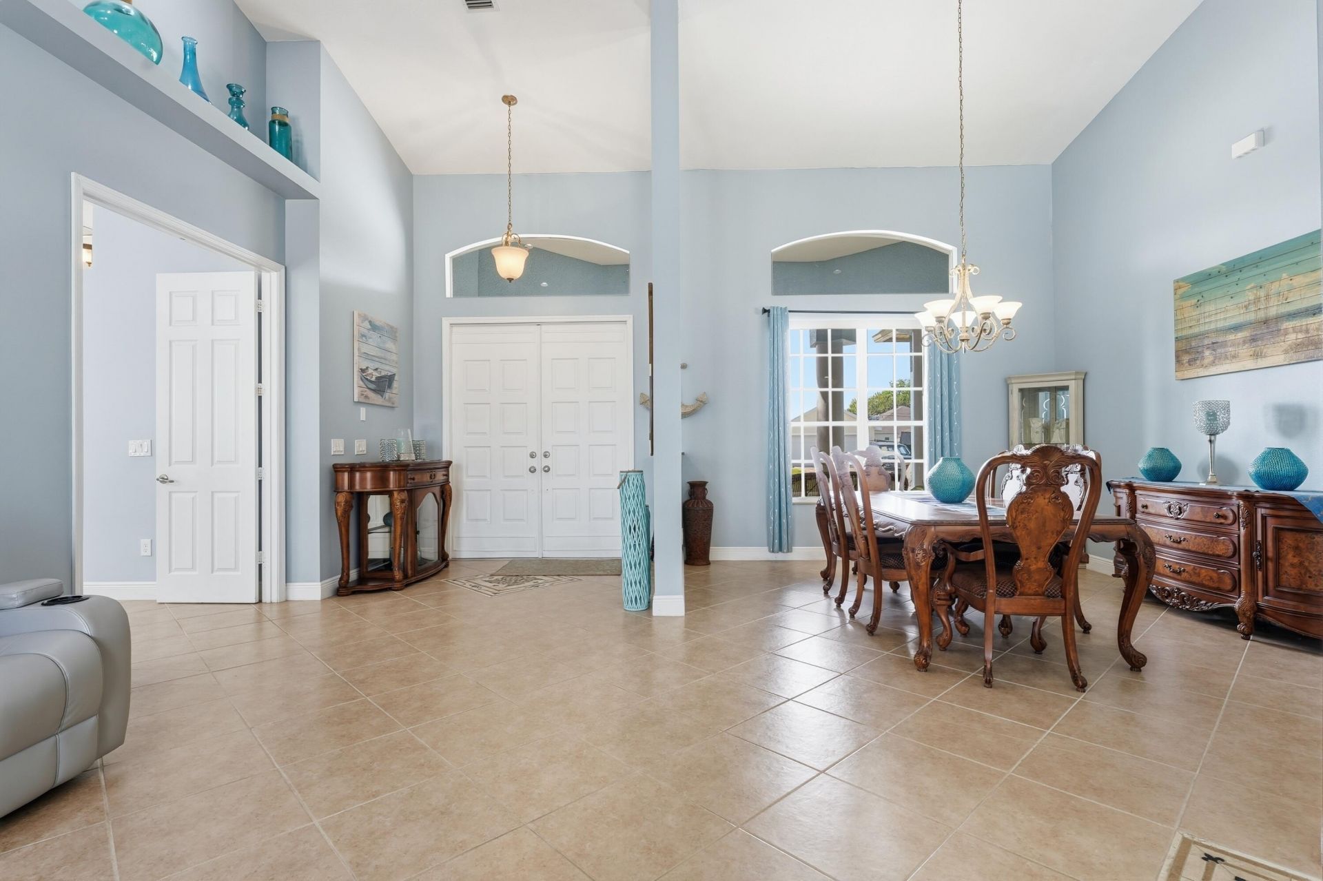 561 SW Prater Avenue, Port Saint Lucie, FL 34953 Photo