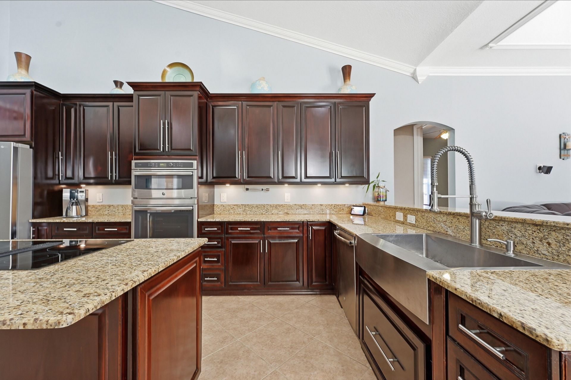 561 SW Prater Avenue, Port Saint Lucie, FL 34953 Photo