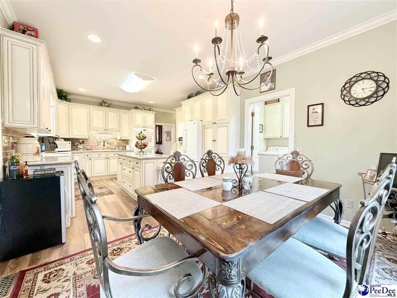 701 Laurel Lane Photo 36