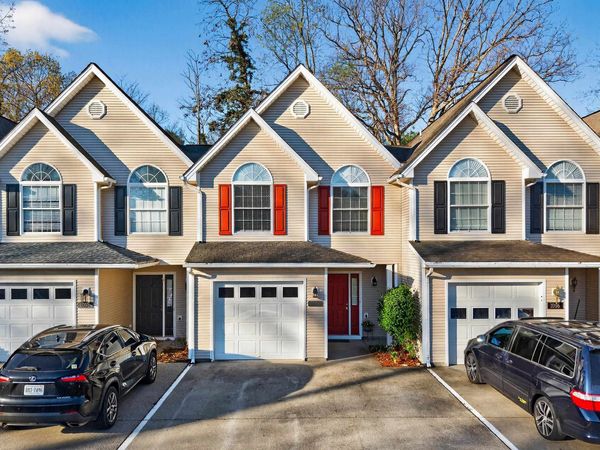 1094 OAKDALE CT, ROCKINGHAM, VA 22801