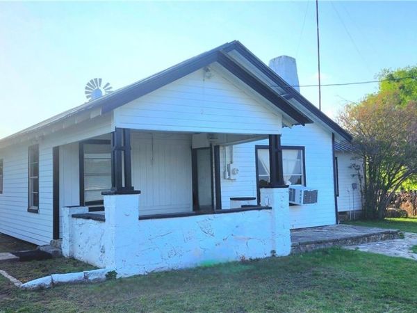 234 County Road 127 , Carlton, TX 76436
