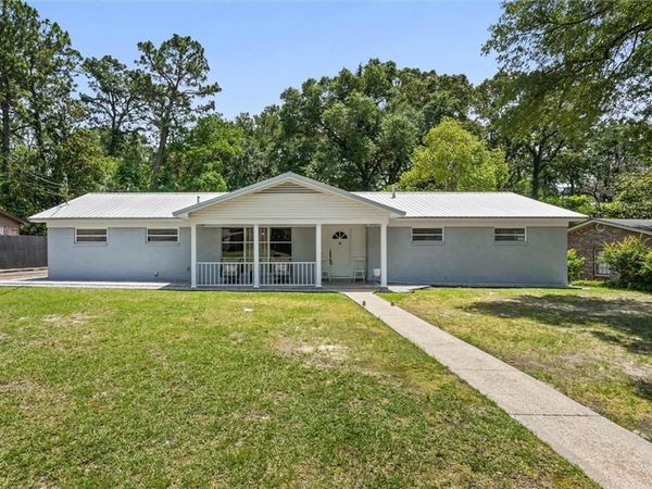 5955 Chalet Drive N, Mobile, AL 36608