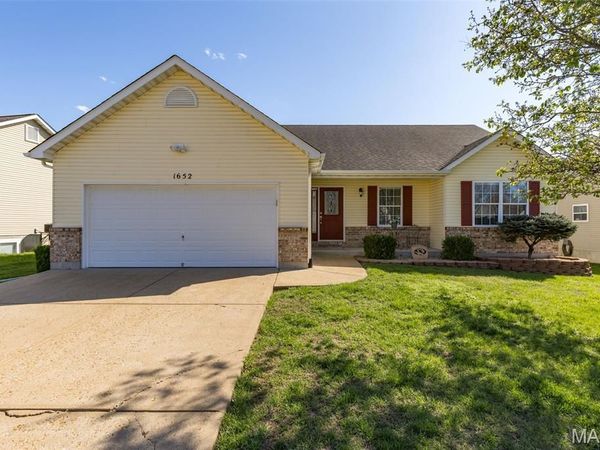 1652 Bermuda Drive , Festus, MO 63028