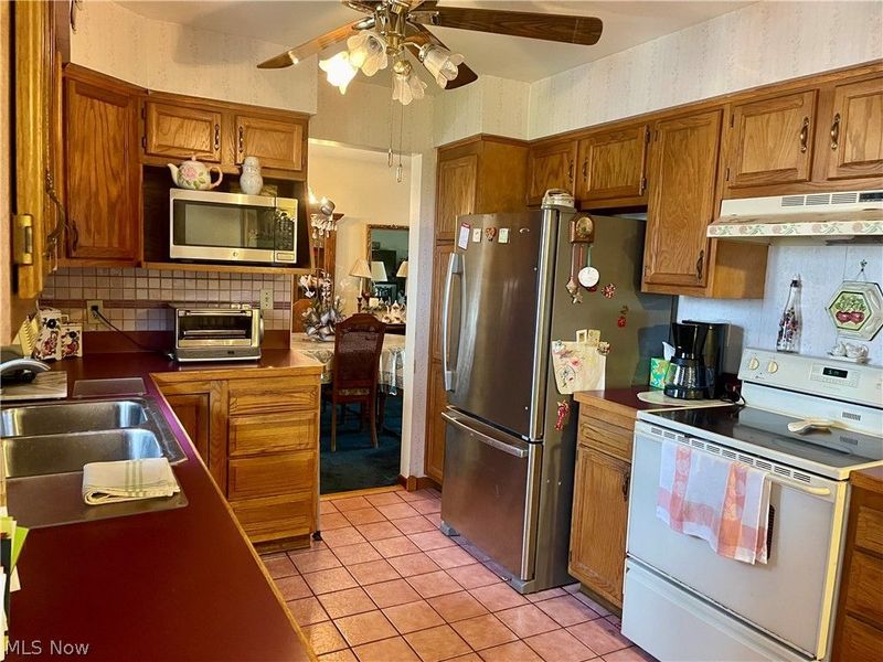 891 Lander Road , Mayfield Village, OH 44143 Photo 4