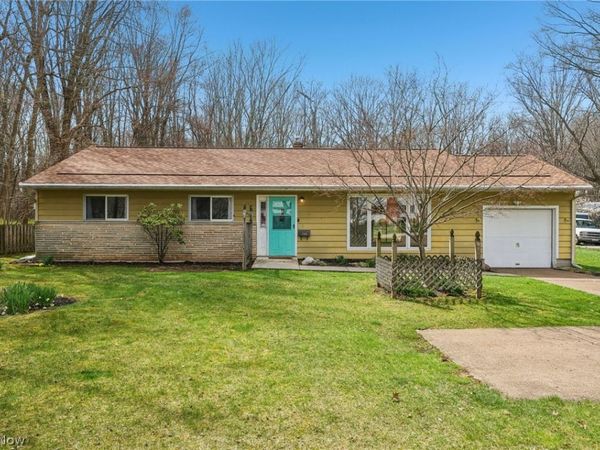 266 Fay Avenue , Avon Lake, OH 44012