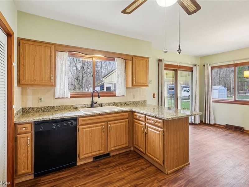 266 Fay Avenue , Avon Lake, OH 44012 Photo 15