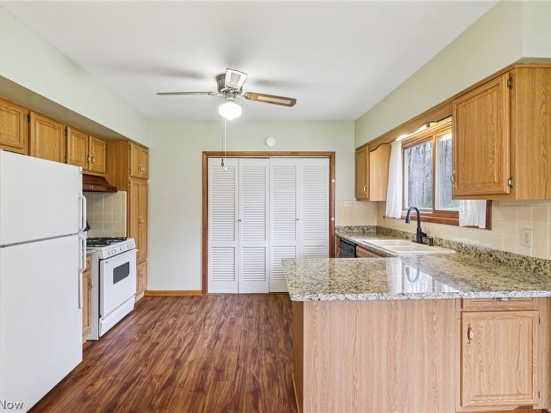 266 Fay Avenue , Avon Lake, OH 44012 Photo 16