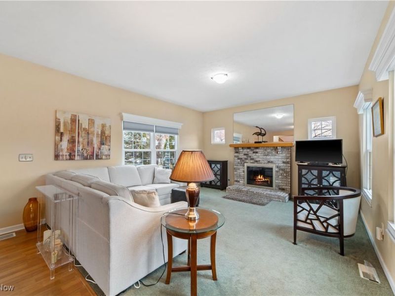 4461 Sexton Road , Cleveland, OH 44105 Photo 2